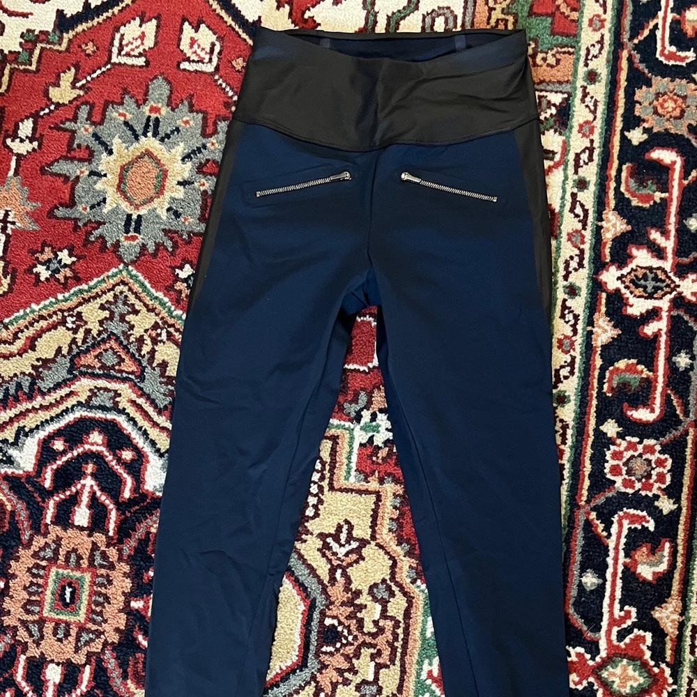 NWOT | Aday | Throw And Roll Leggings | Black Navy Leggings | Size XS